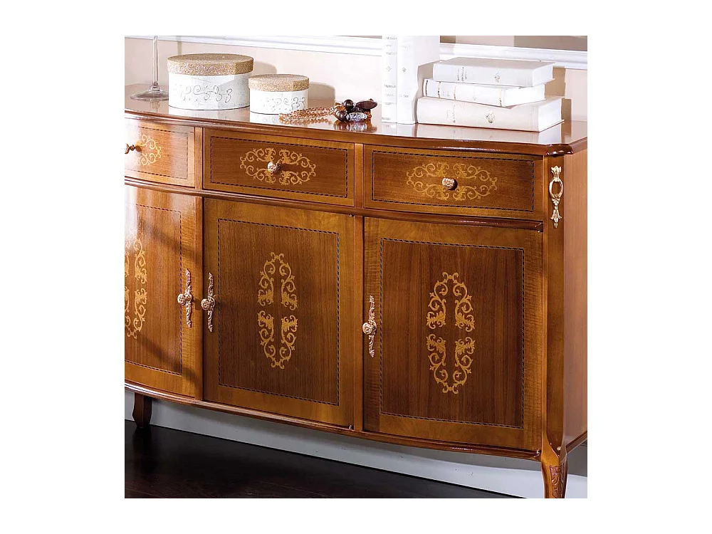Barock Sideboard mit Nussbaum furniert 130 cm