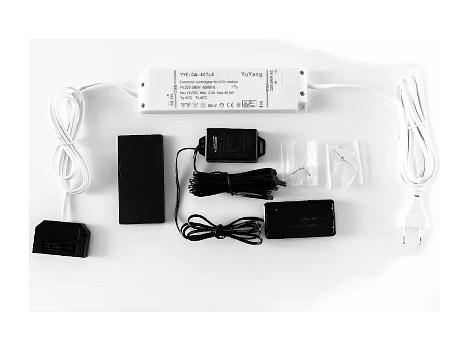 Sideboard mit Bügelgestell in Weiß und Holzoptik Wildeiche 189 cm breit