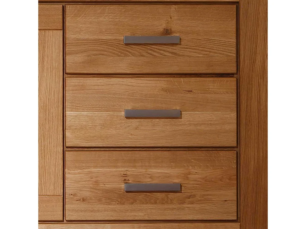 Flur Sideboard aus Wildeiche geölt und gewachst