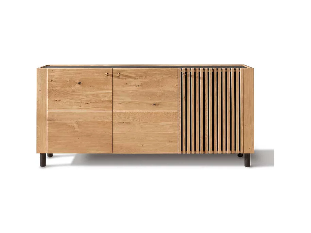 Wildeiche Sideboard ge�lt im Skandi Design Massivholzt�ren