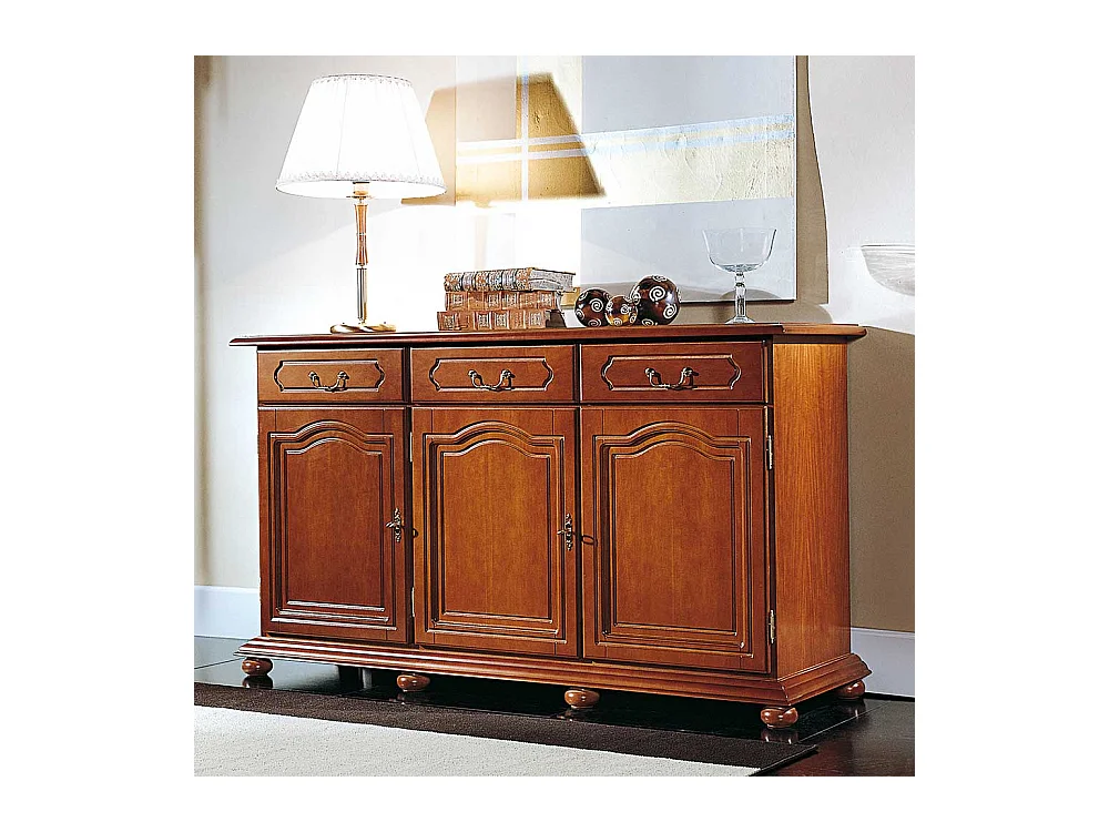 Klassisches Sideboard in Nussbaum furniert 3 Schubladen