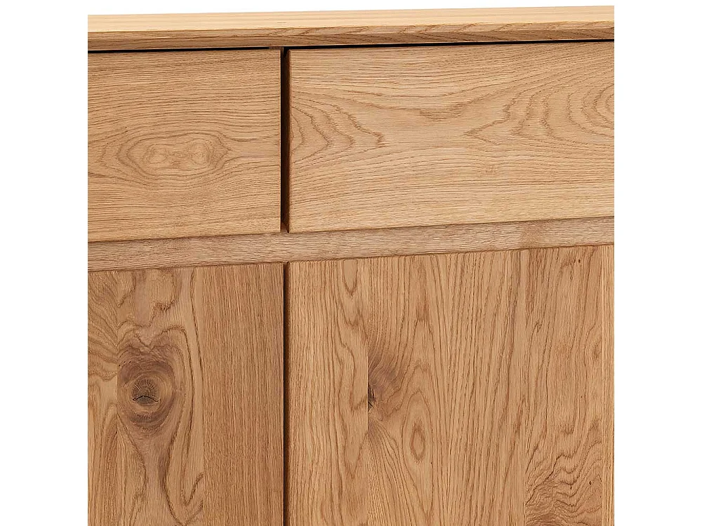 Esszimmersideboard aus Wildeiche Massivholz in modernem Design