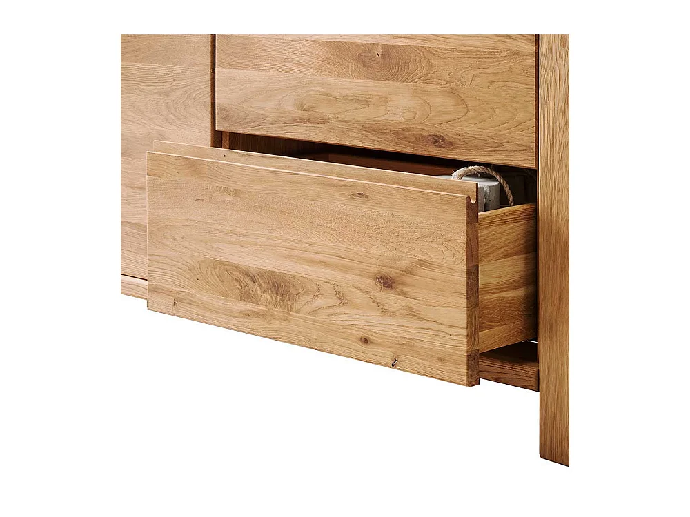 Schlafzimmer Sideboard aus Wildeiche Massivholz Griffmulden