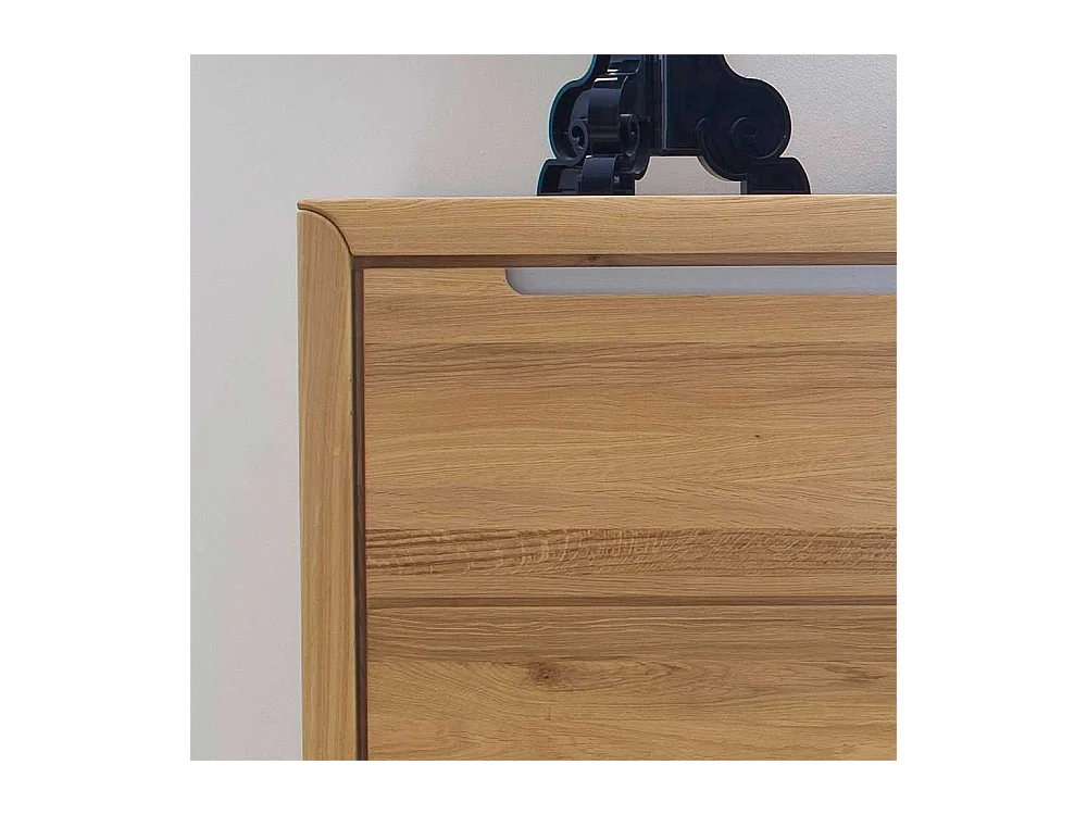 Anrichte aus Wildeiche Massivholz hell geölt