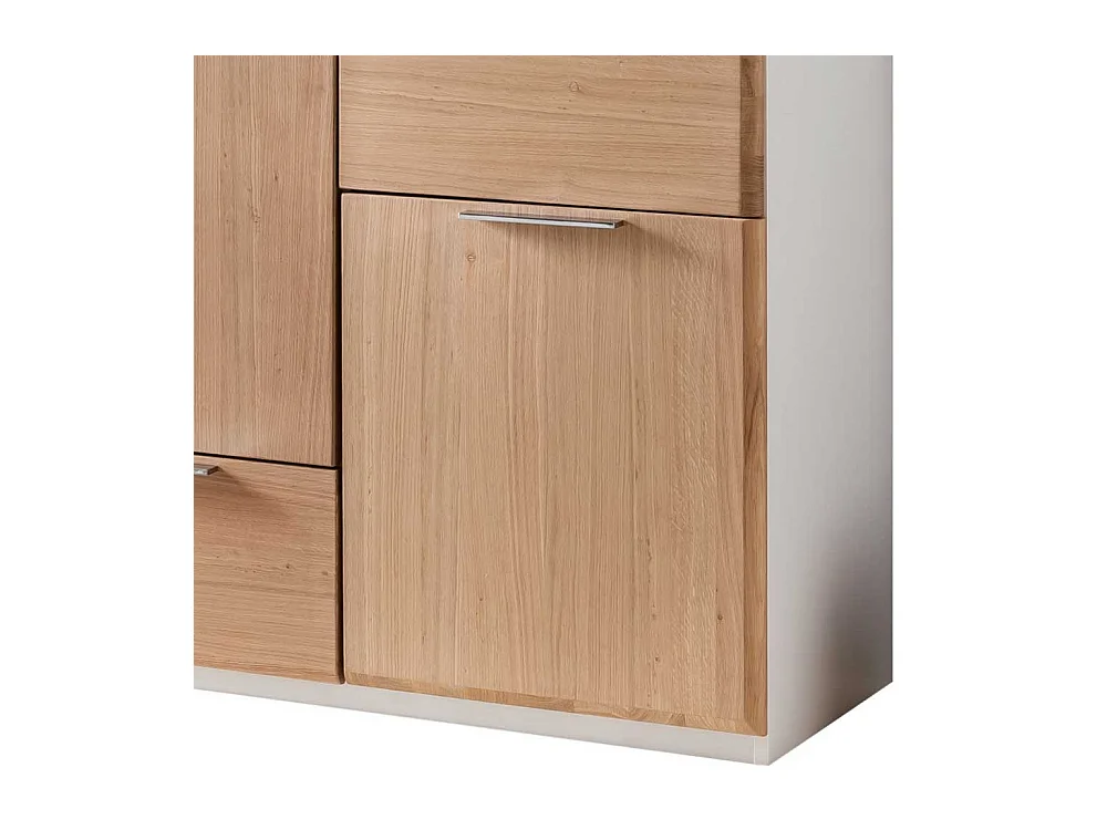 Esszimmer Anrichte modern mit drei Schubladen drei Drehtüren