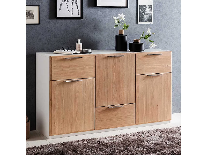 Esszimmer Anrichte modern mit drei Schubladen drei Drehtüren