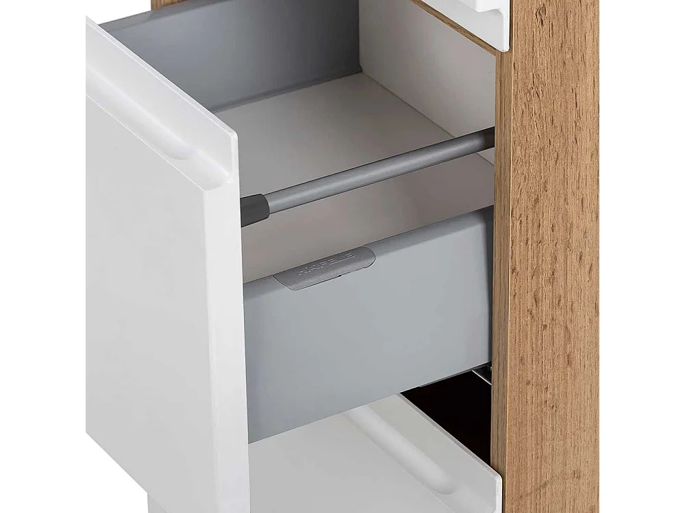 Bad Hochschrank modern in Wildeichefarben und Weiß Made in Germany