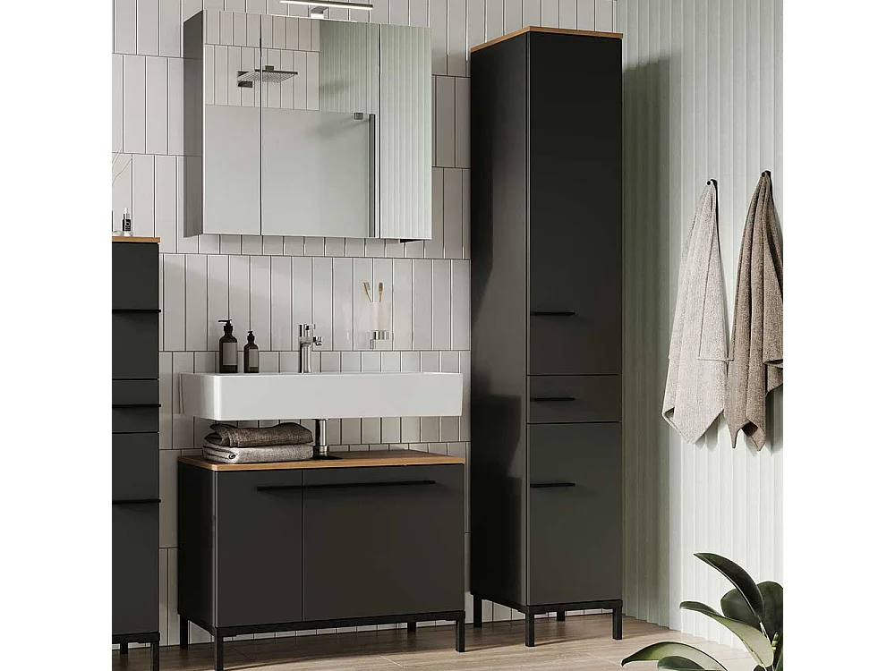 Badezimmerschrank 190 cm hoch eine Schublade & zwei Türen