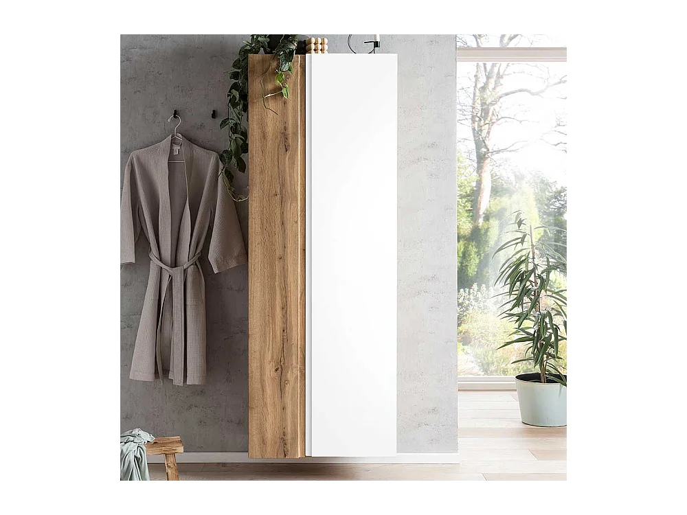 Hoher Badschrank in Wildeichefarben und Weiß Made in Germany