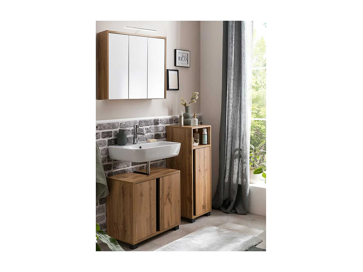 Spiegelschrank Bad in Wildeichefarben LED Beleuchtung