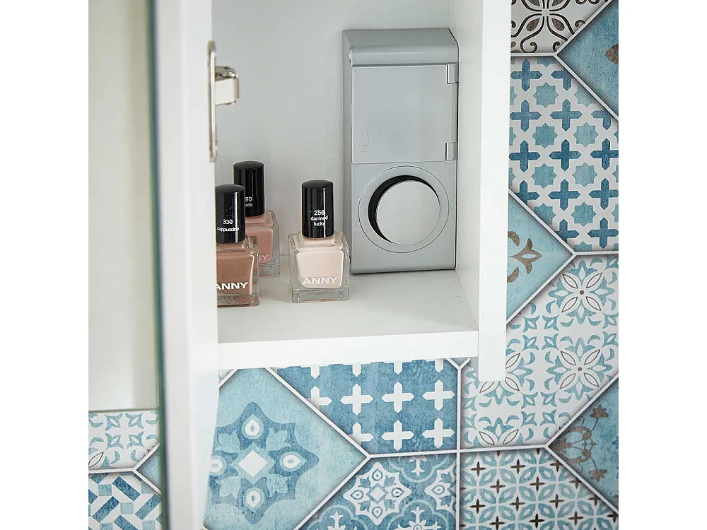 Bad Spiegelschrank mit LED Beleuchtung 3 türig