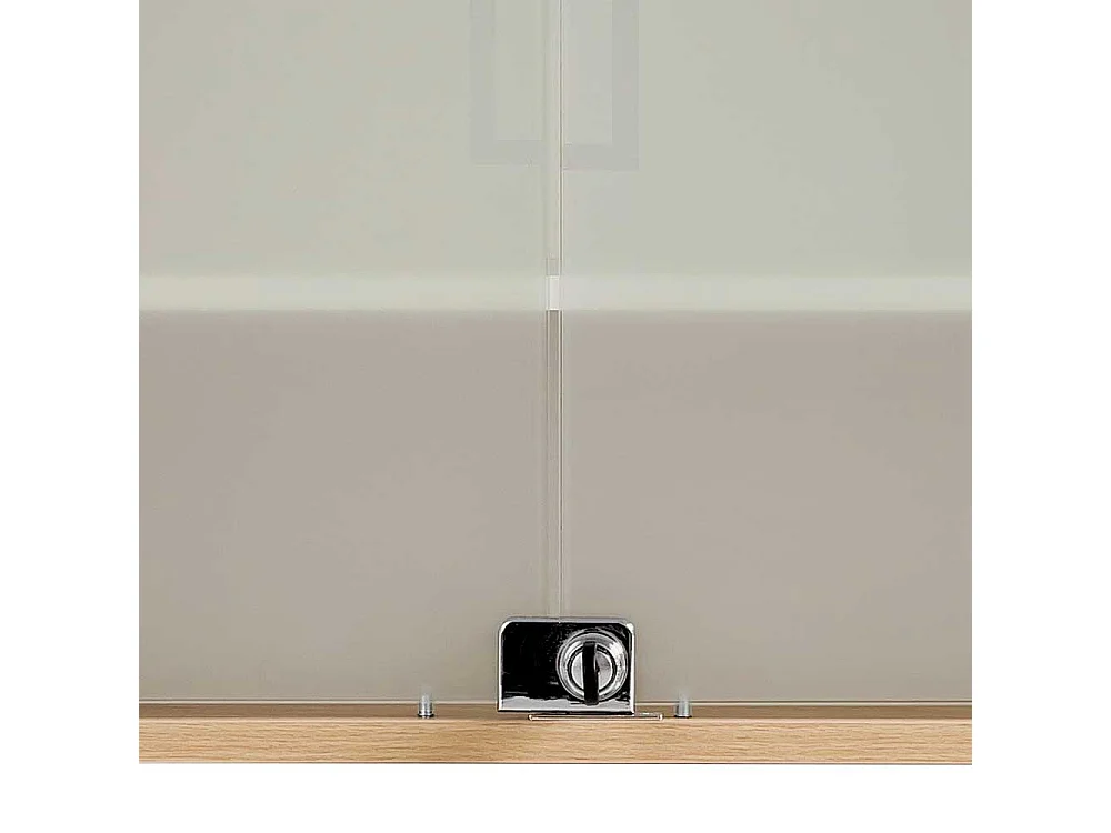 Medikamentenschrank mit Glastüren sicher abschließbar