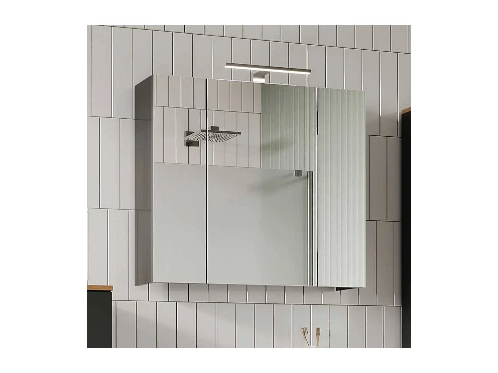 Badschrank Spiegel mit LED Beleuchtung Steckdose innen