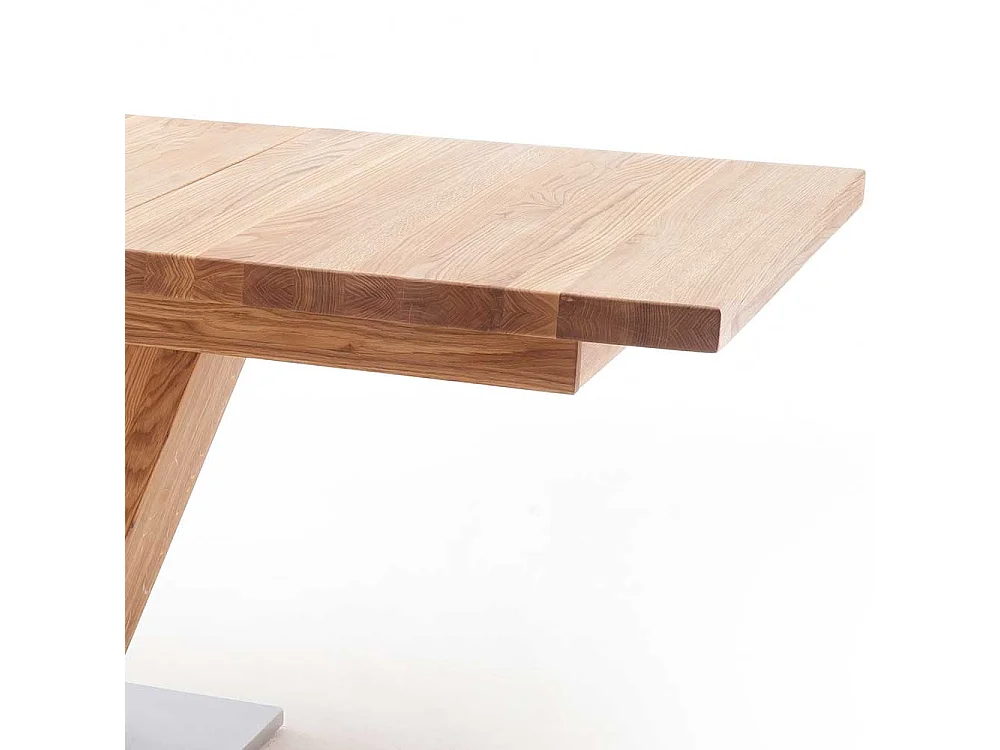 Ausziehbarer Esszimmertisch aus Wildeiche Massivholz V-Fußgestell