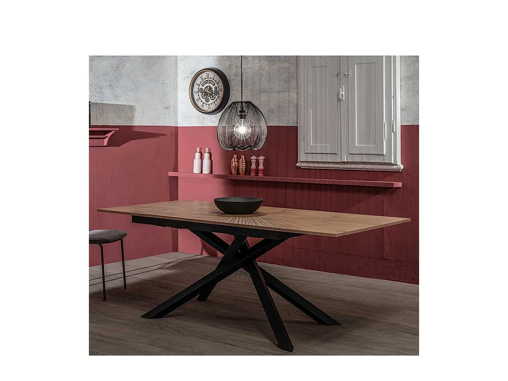 Ausziehbarer Esszimmertisch in Eichefarben und Schwarz Mikado Fußgestell