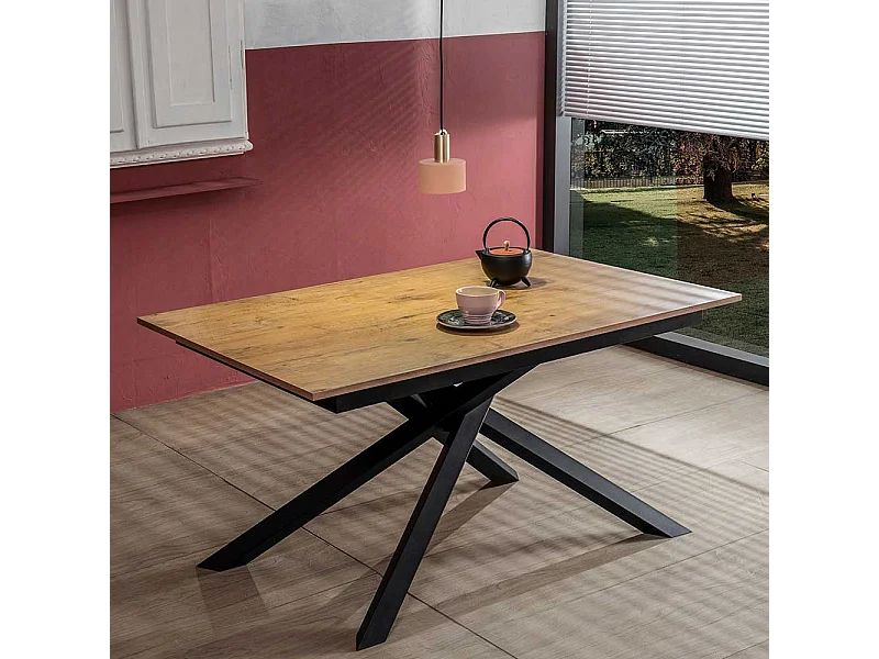 Ausziehbarer Esszimmertisch in Eichefarben und Schwarz Mikado Fußgestell