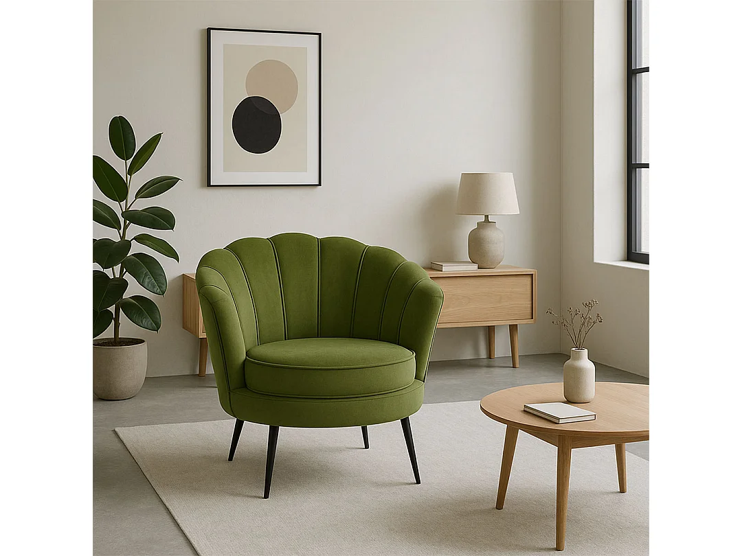 Nice fauteuil velours groen.