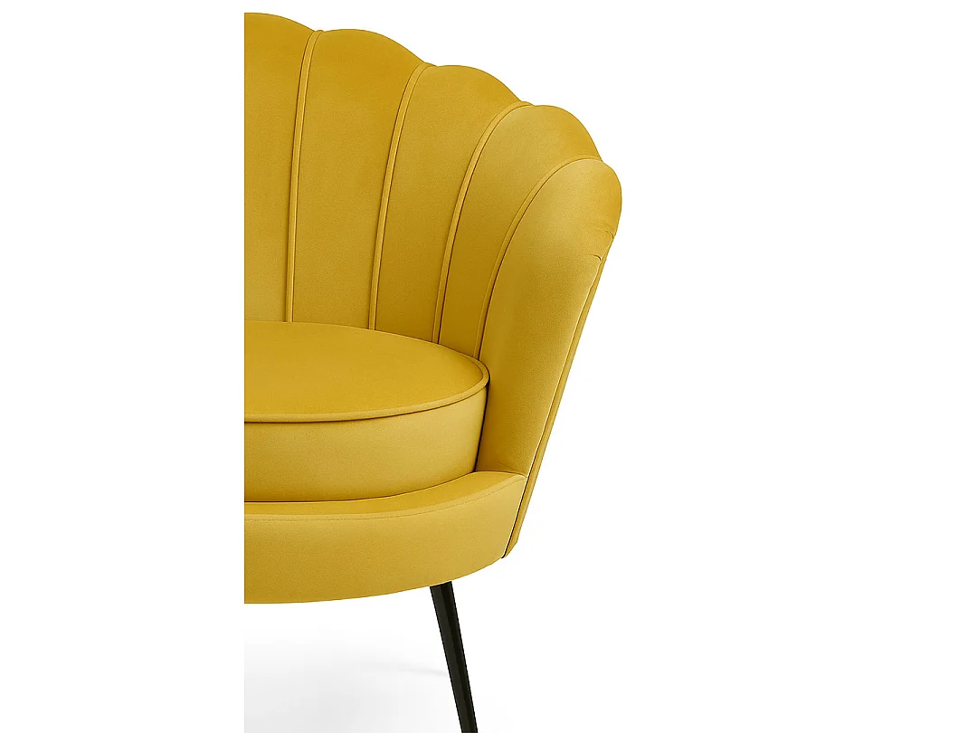 Nice Sessel Velour curry gelb.