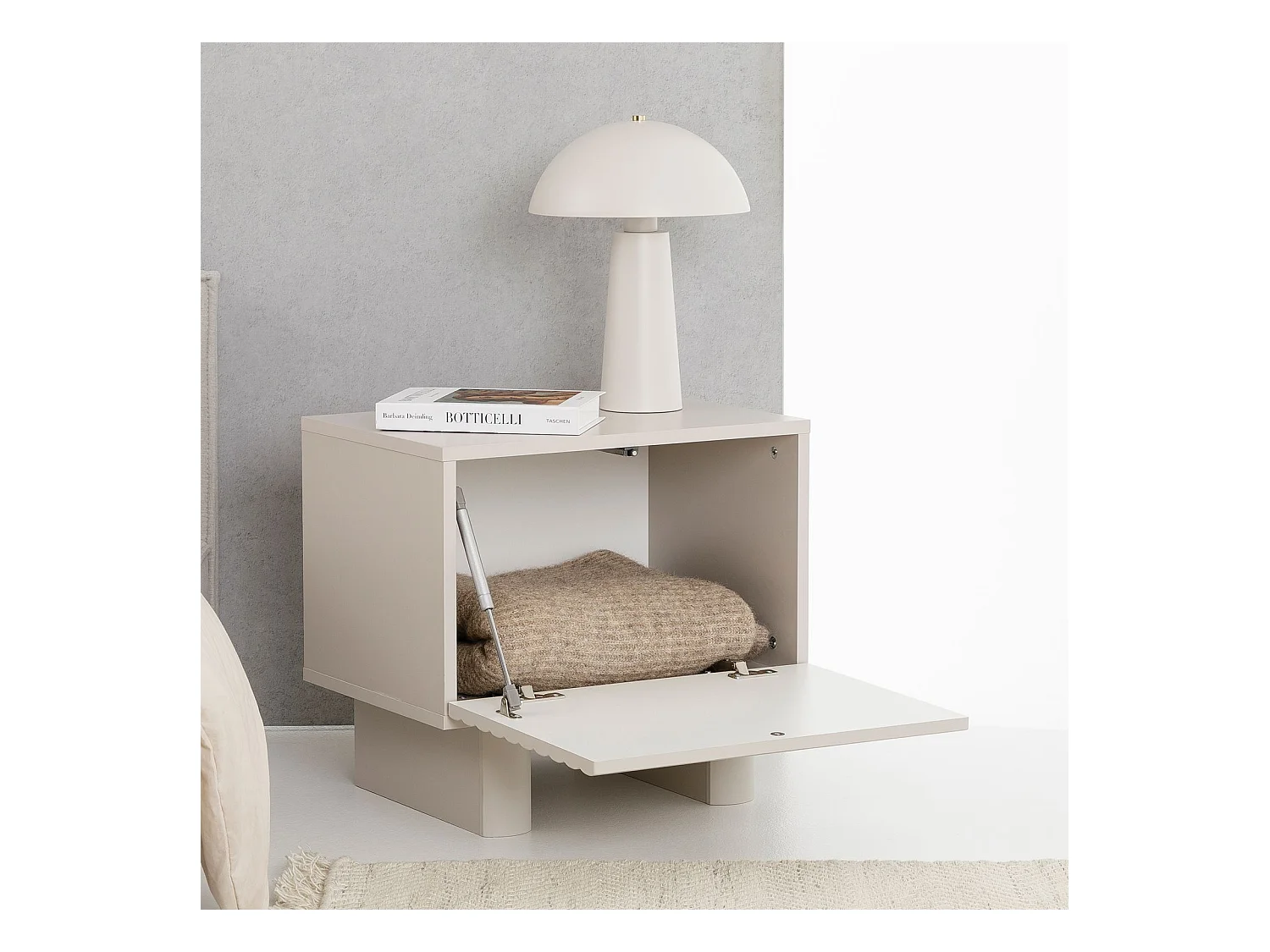 Table de chevet TURKU H 46 cm avec 1 Porte Style Cannelé, Couleur Blanc Cachemire, Design Moderne