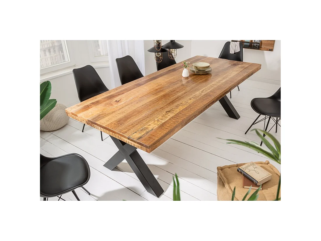 Eettafel LODEN - Massief gelakt mangohout - 240 cm - Industriële stijl