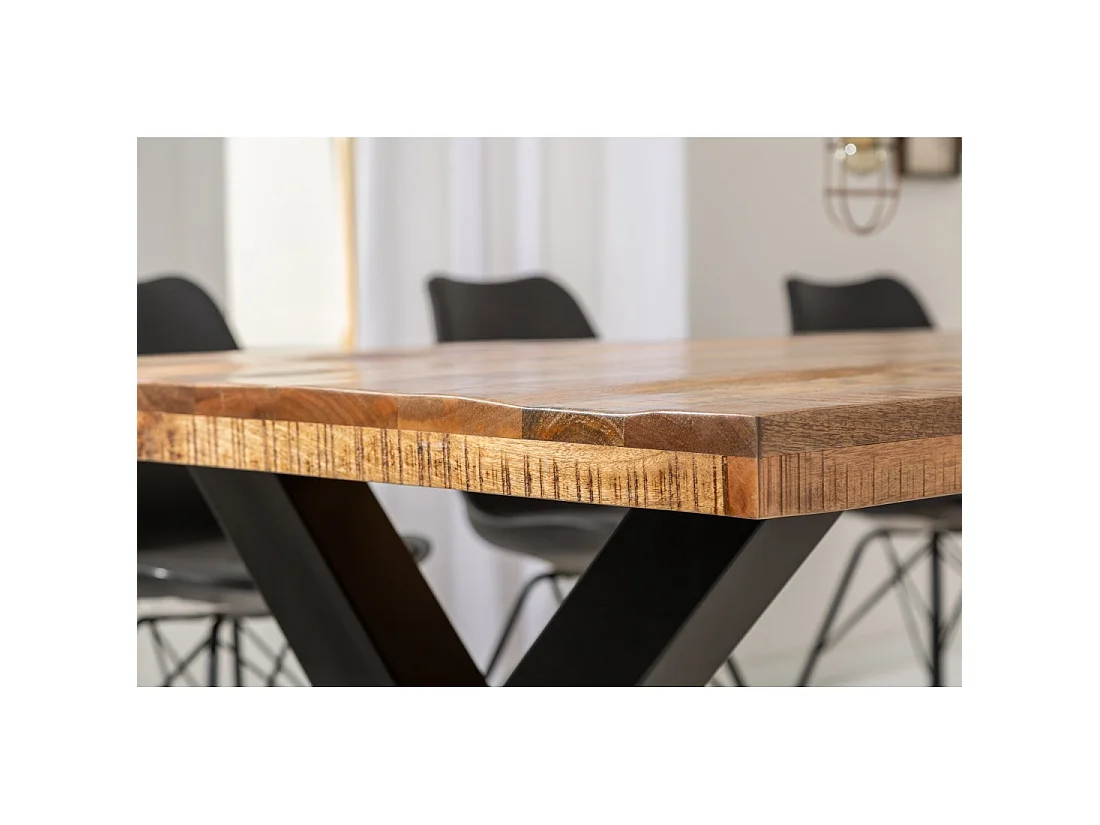 Eettafel LODEN - Massief gelakt mangohout - 240 cm - Industriële stijl