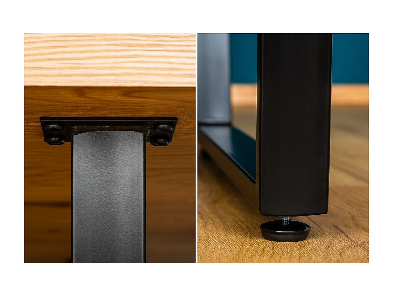 Table de salle à manger MERAX – aspect chêne clair et noir – 160 cm – Style industriel