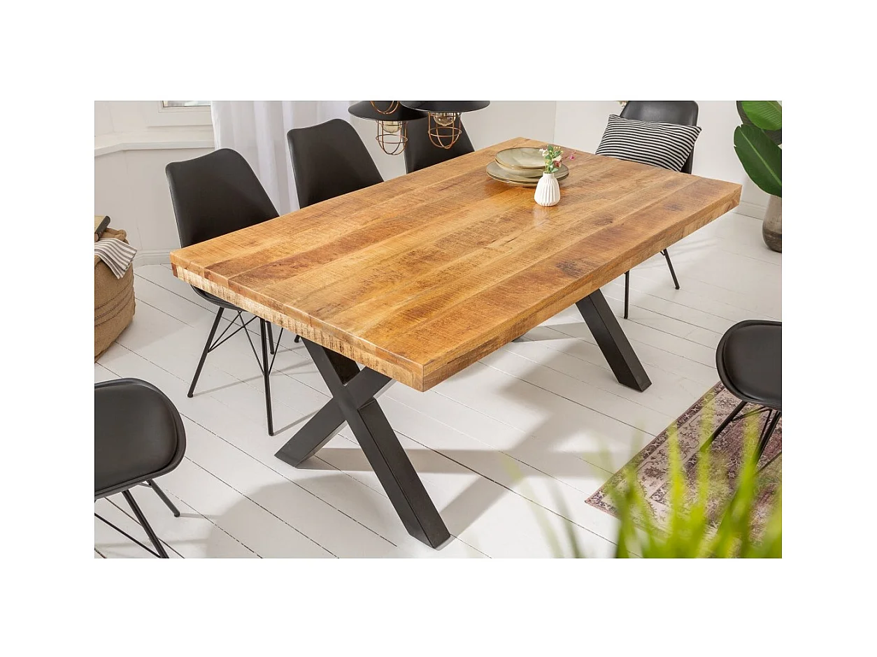Table de salle à manger LODEN – Bois massif de manguier verni – 160 cm – Style industriel