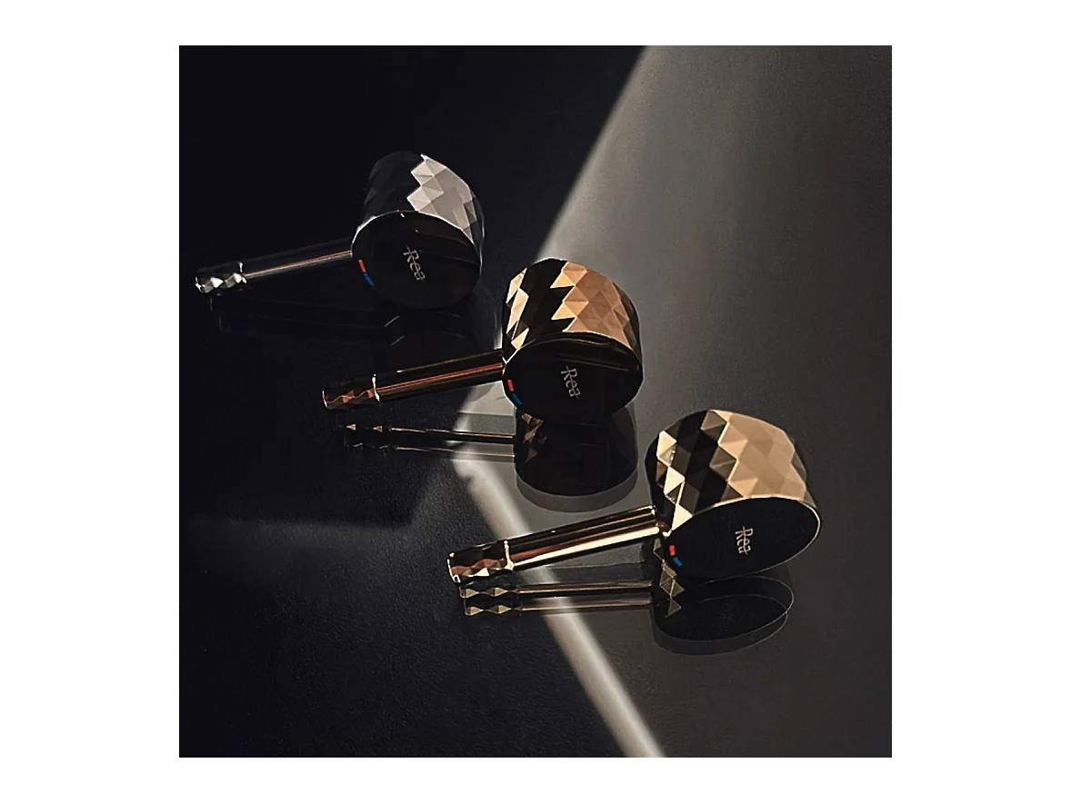 Bidetmengkraan Rea Lungo Loop Diamond Chrome