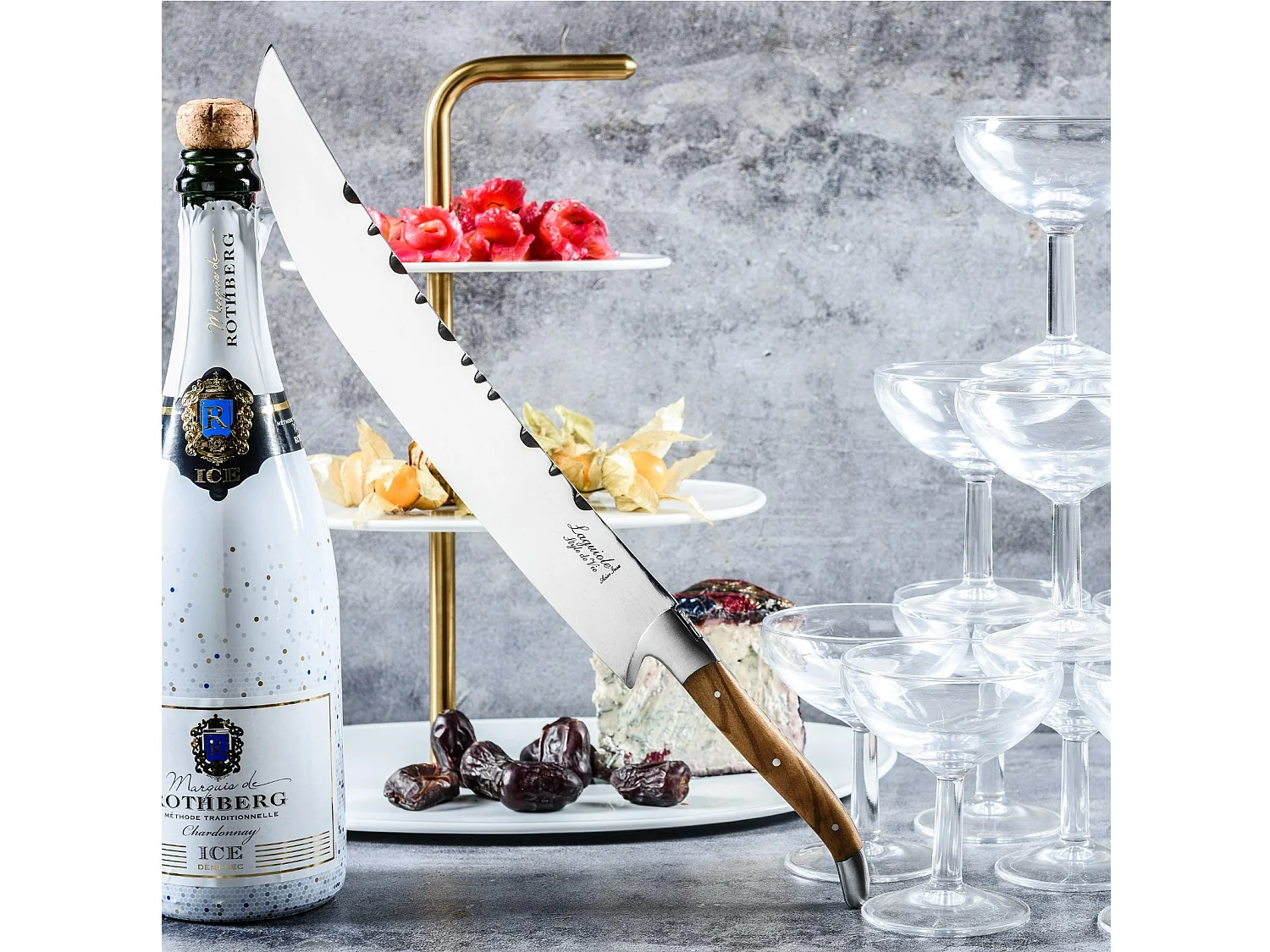 SABRE DE CHAMPAGNE Olive de luxe avec étui, poignée en bois d'olivier, pour sabrer bois d'olive