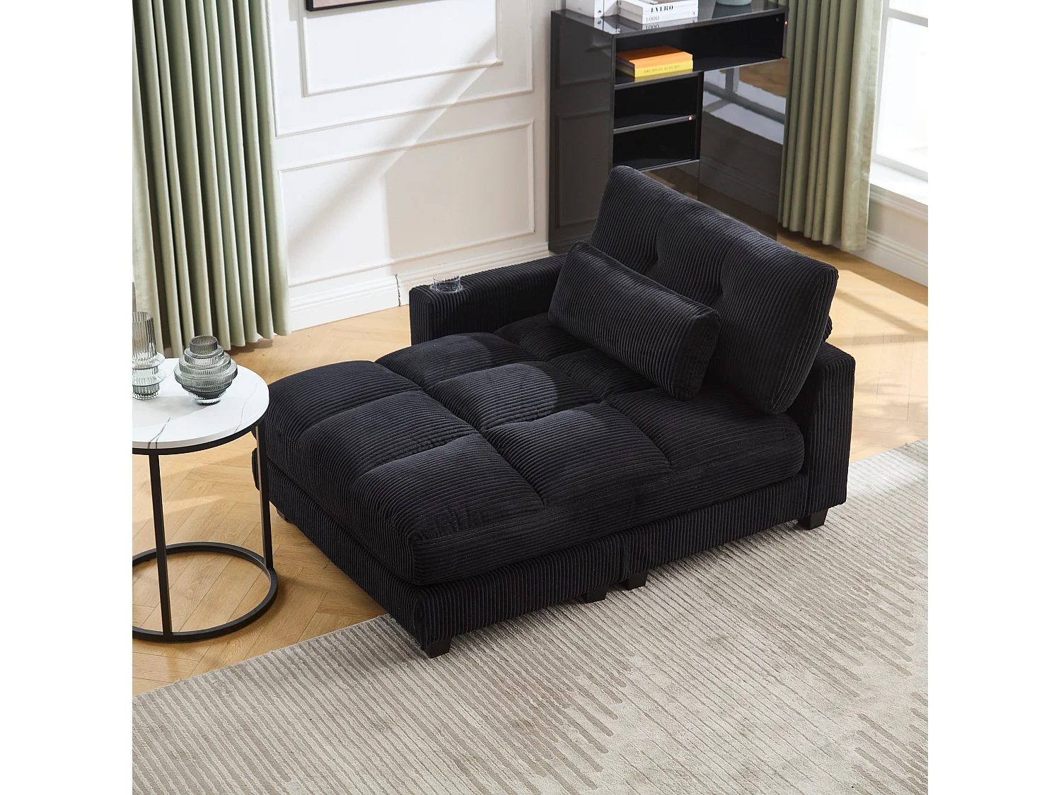 1-Sitzer-Sofa mit gepolsterter Rückenlehne, USB-Anschluss und Getränkehalter – Schwarzer Cord