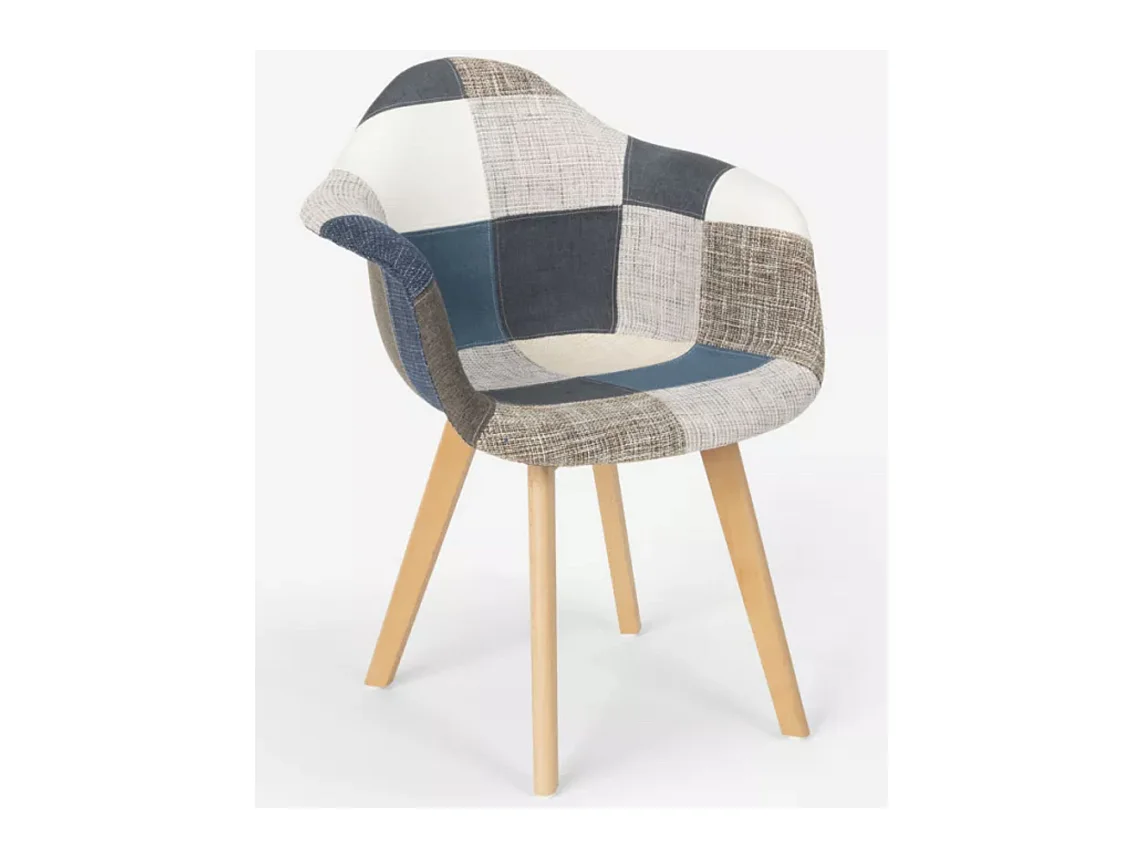 Fauteuil tissu patchwork bleu, gris, marron et pieds chêne clair Tarkal