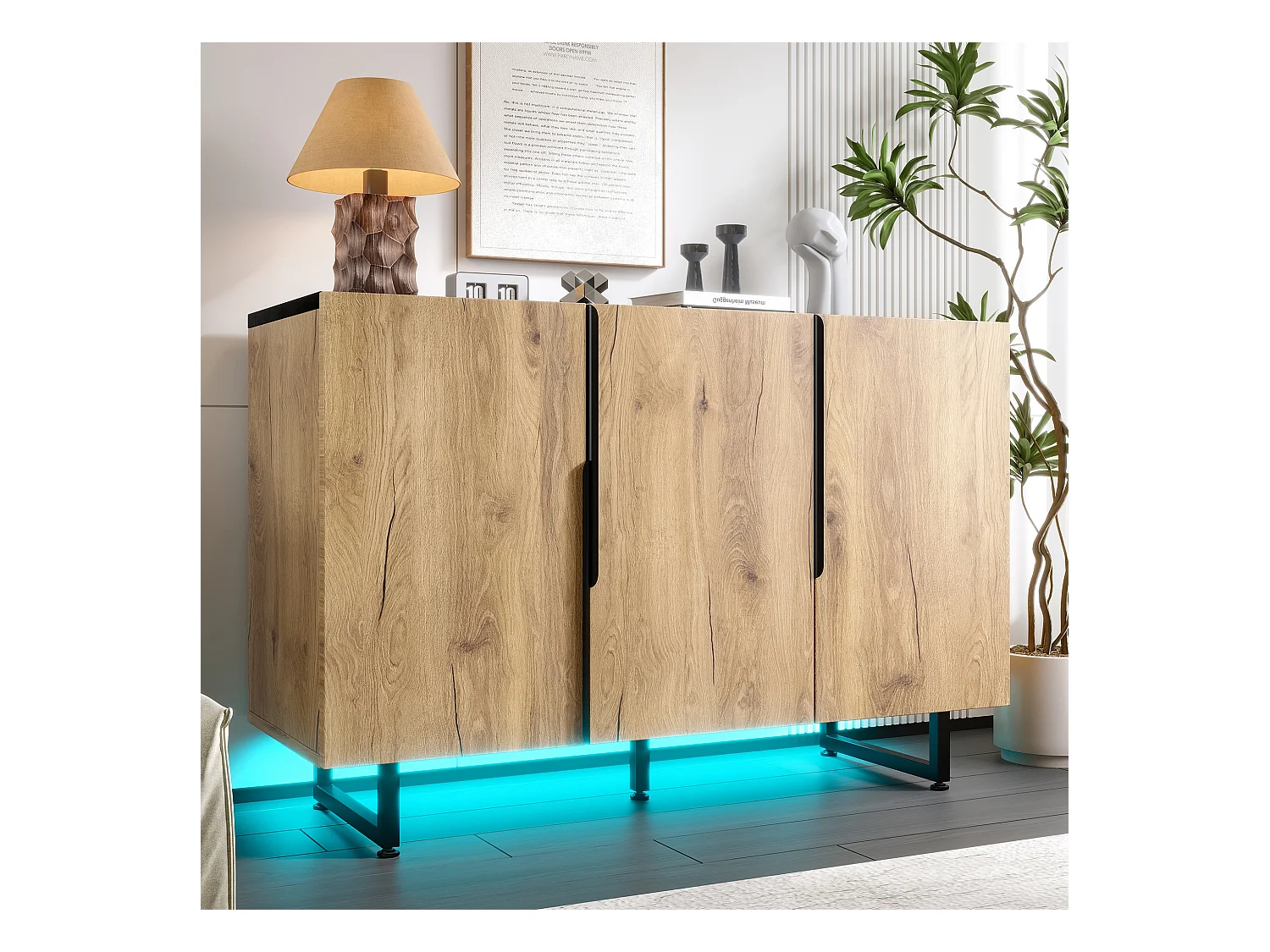 Buffet naturel avec pieds et étagères réglables, éclairage LED - plateau et poignées noirs