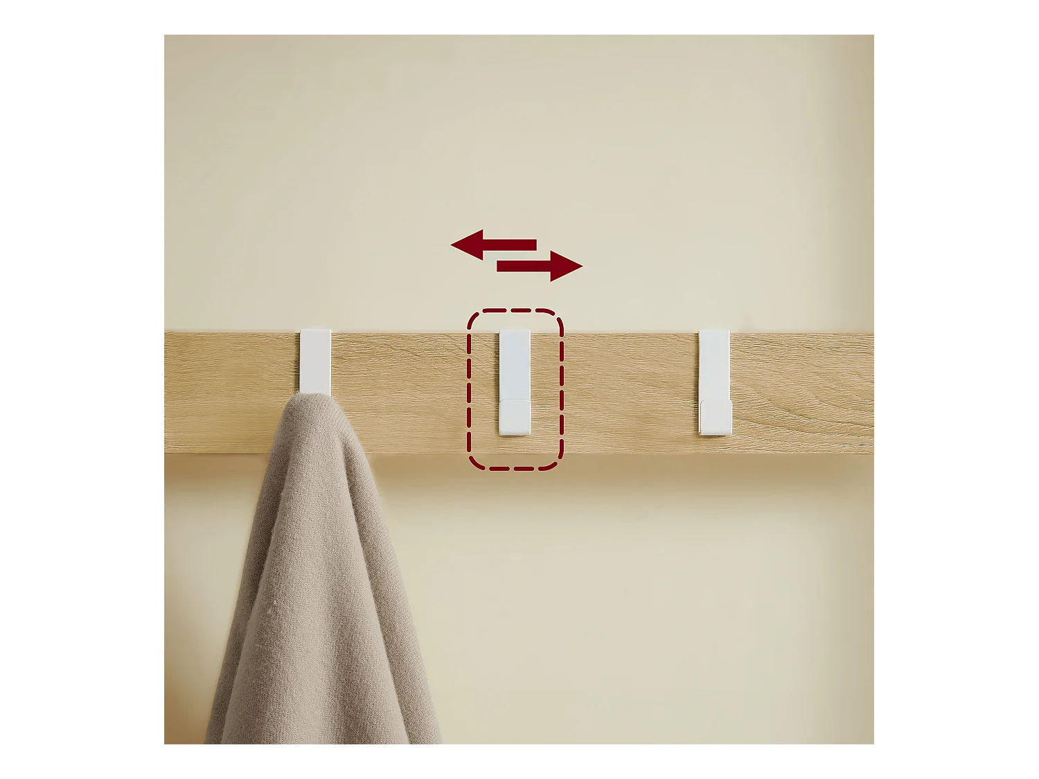 Cintre à vêtements Valora – Chêne Sonoma avec cadre blanc