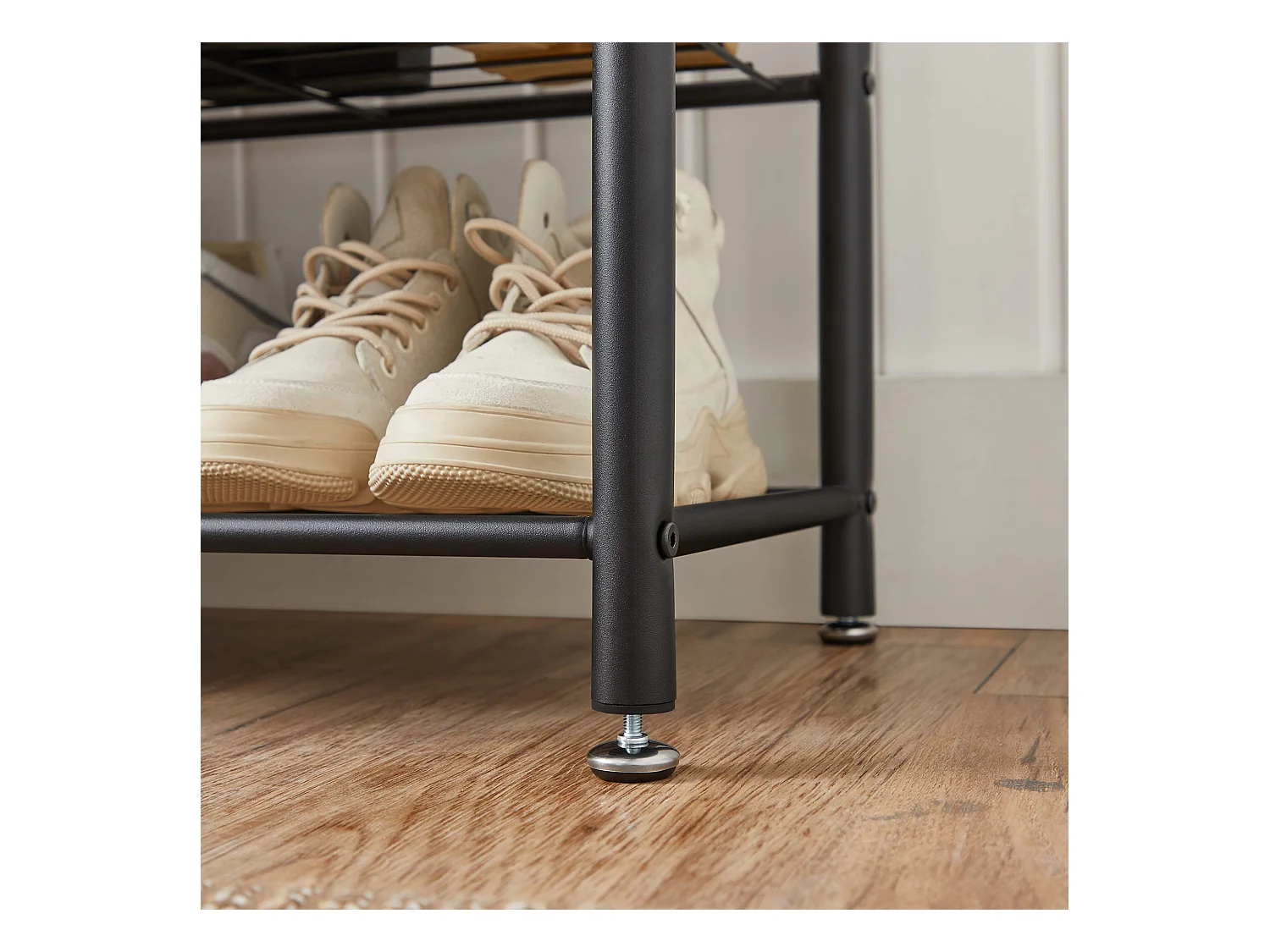 Cintre à vêtements Valora – Organiseur de couloir moderne en chêne Sonoma