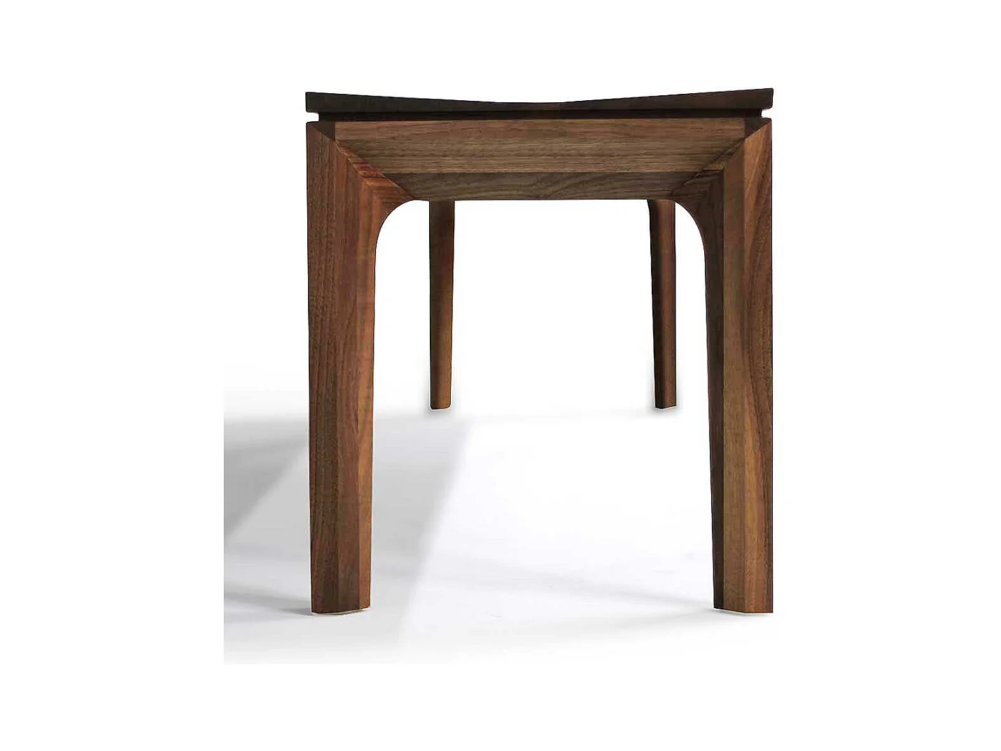 Esszimmerbank aus Nussbaum Massivholz geölt Retrostil