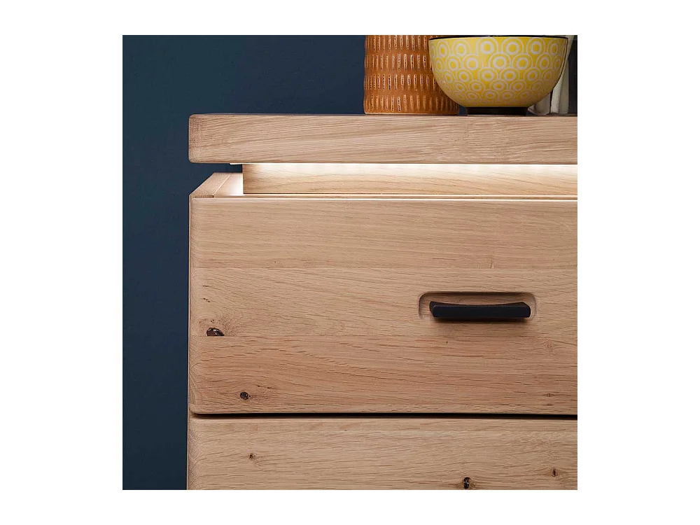 Dielenkommode in Eiche Bianco furniert LED Beleuchtung