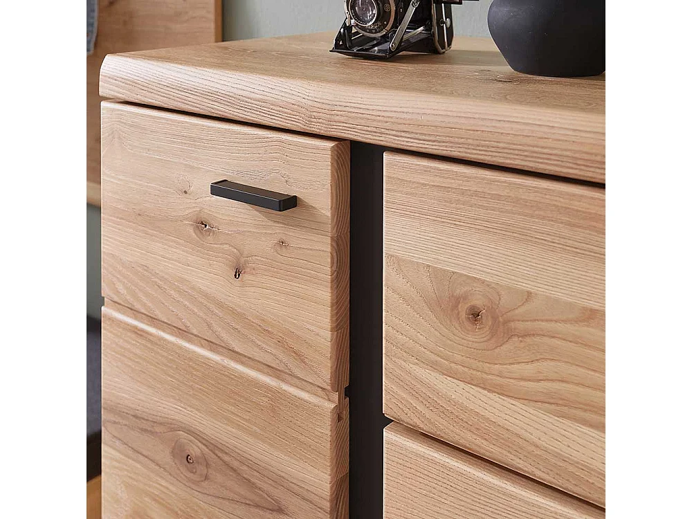 Garderobenschuhschrank mit sieben Einlegeböden teilmassiv