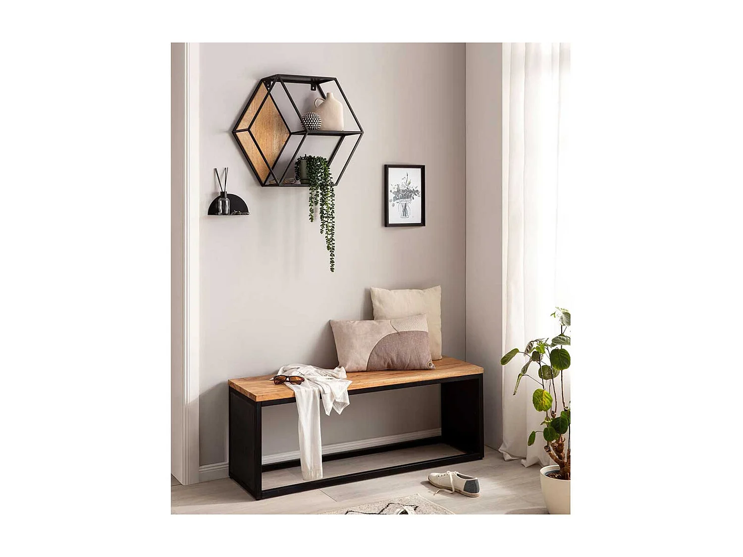 Wandregal Hängeregal in sechseckiger Form im Industry und Loft Stil