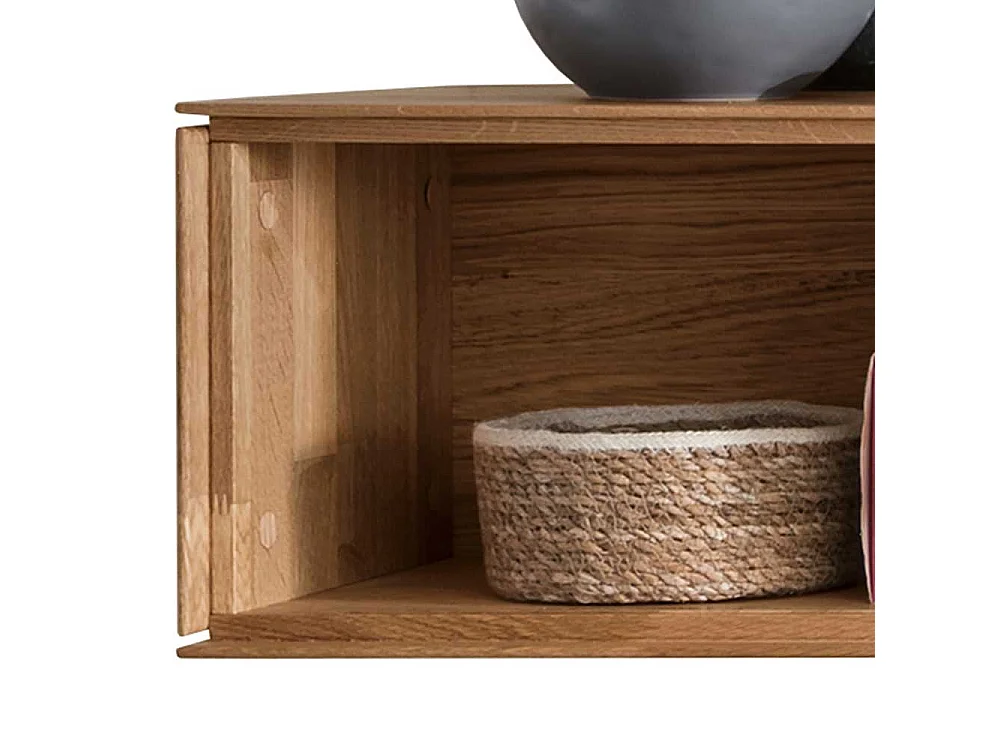 Wohnzimmer Regal aus Wildeiche Massivholz mit Schiebetür