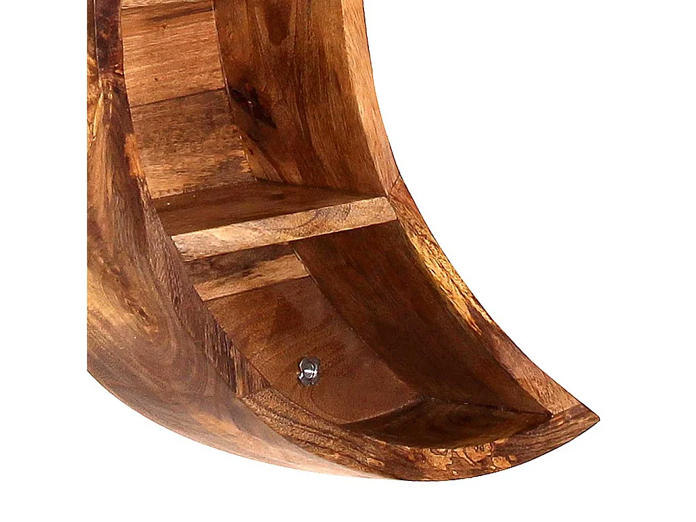 Massivholzregal in modernem Design mondförmig