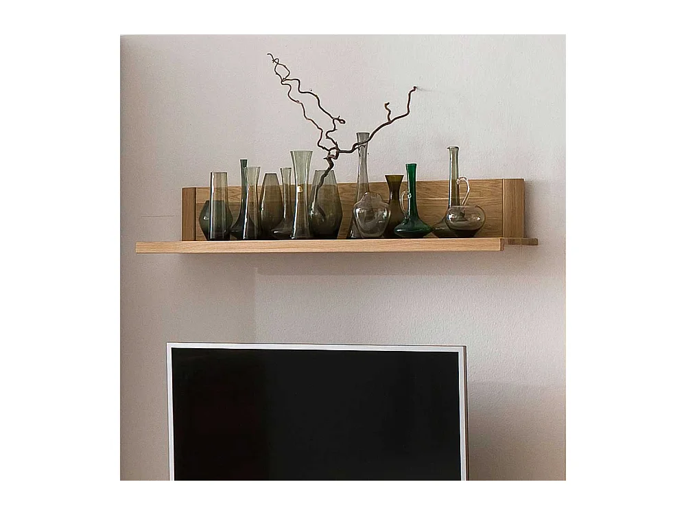 Wandboard aus Wildeiche Massivholz hell geölt