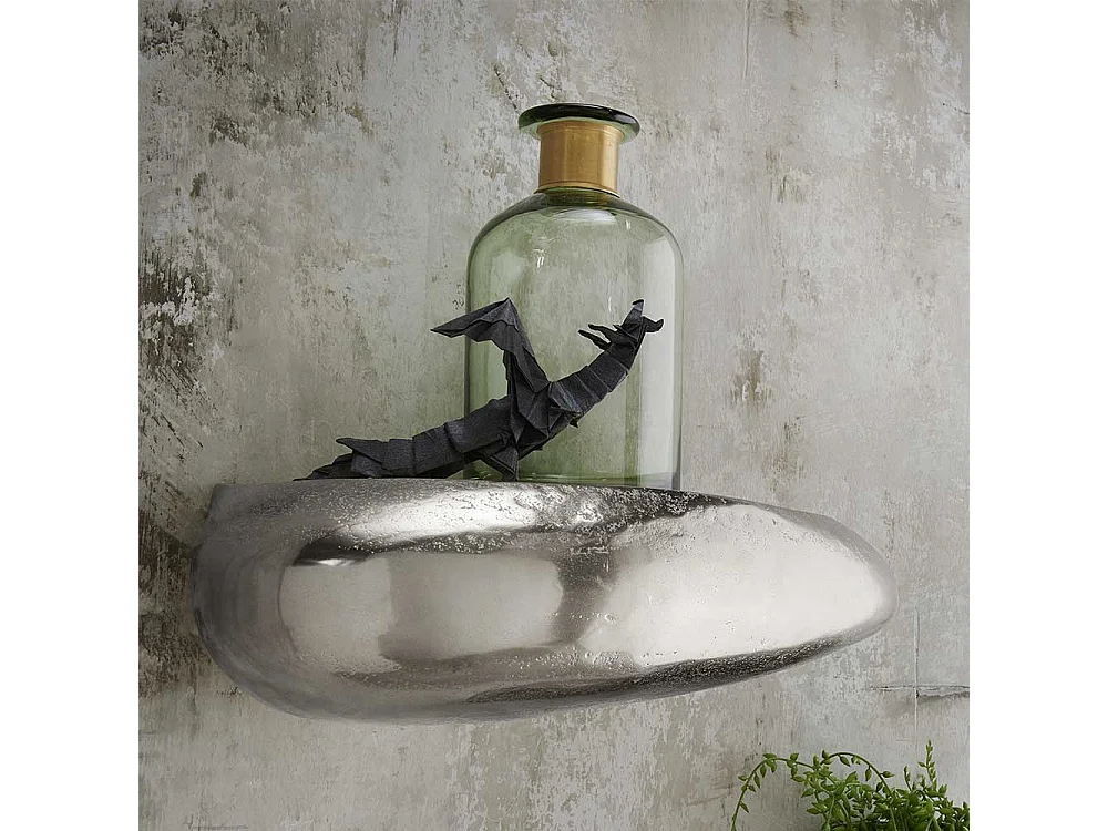 Aluminium Wandregal in geschwungener Stein Form Nickelfarben