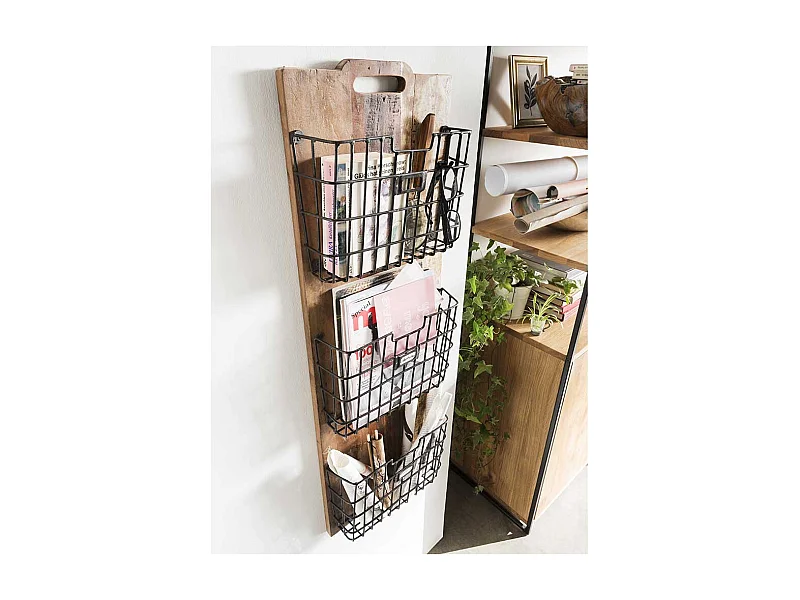 Wandhängeregal im Industry und Loft Stil Metallkörben