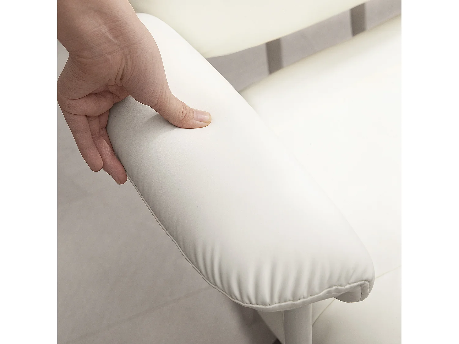 Chaise de bureau inclinable et rembourrée, pivotante avec repose-pieds, réglable en hauteur, capacité 120 kg, simili cuir, blanc