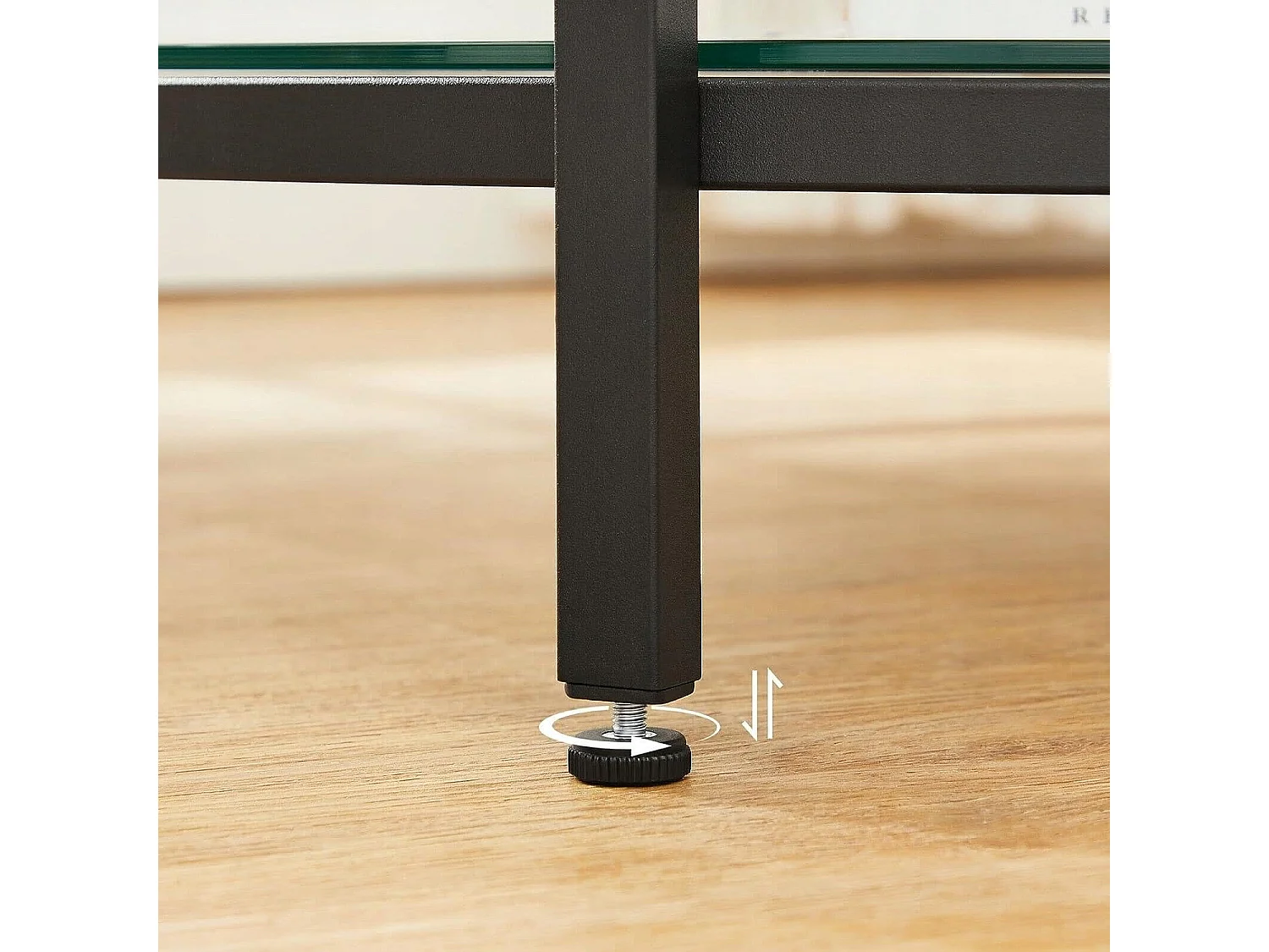 Table basse ronde Valora en marbre blanc avec étagère en verre