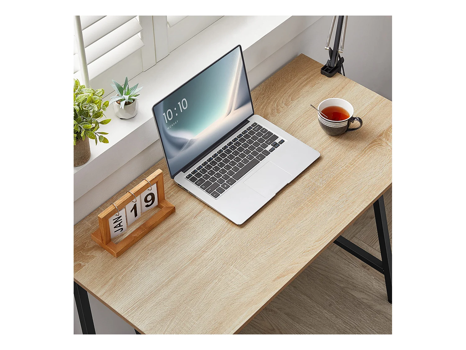 Bureau d'ordinateur Valora – Chêne Sonoma avec cadre en acier noir 100 x 50