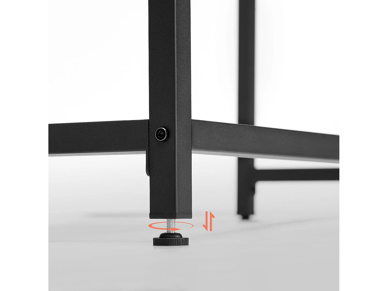 Mesa de computador Valora – Carvalho Sonoma com estrutura de aço preto 80x50