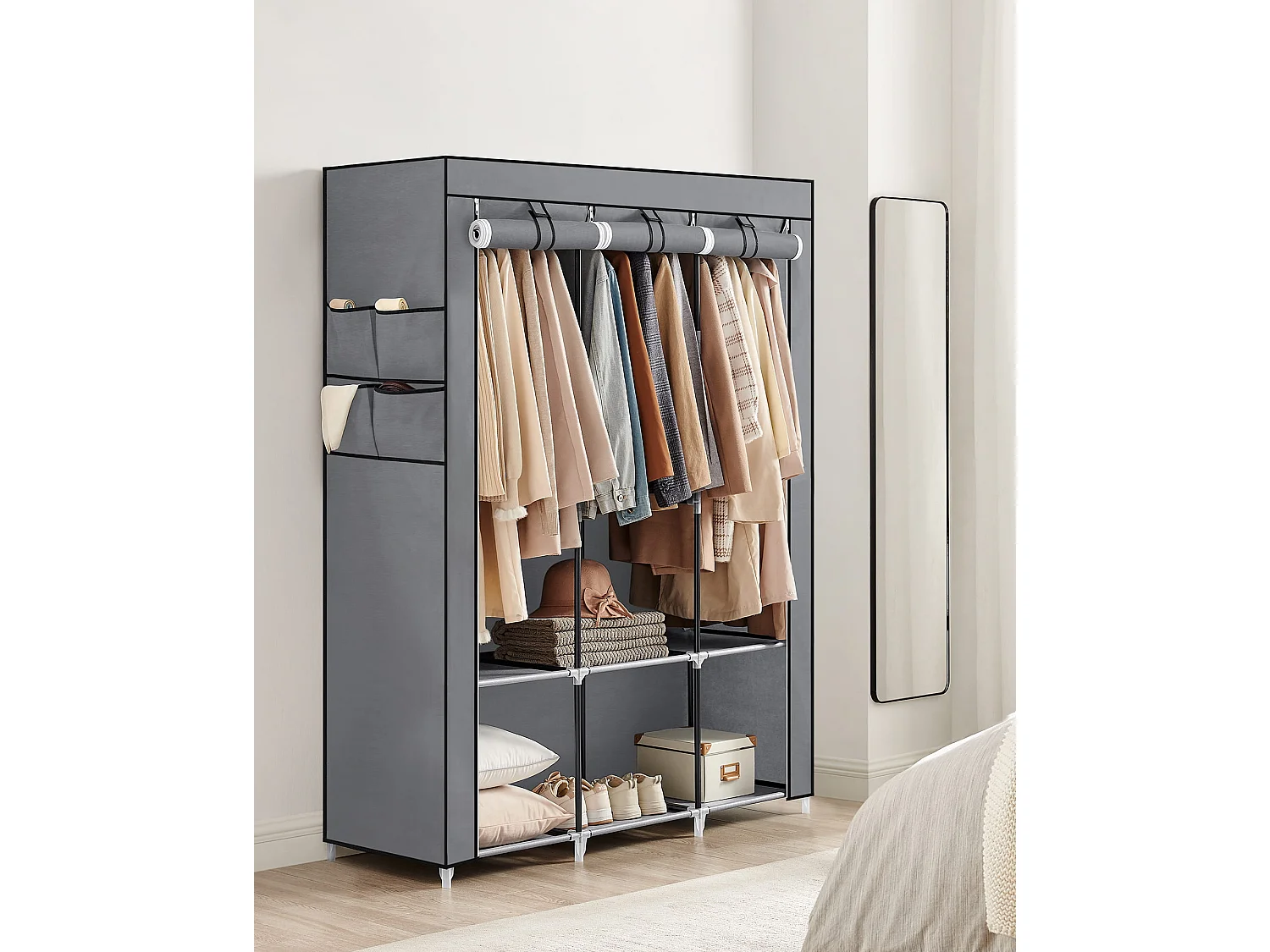 Armoire textile Valora grise 3 portes avec étagères et tringles de suspension