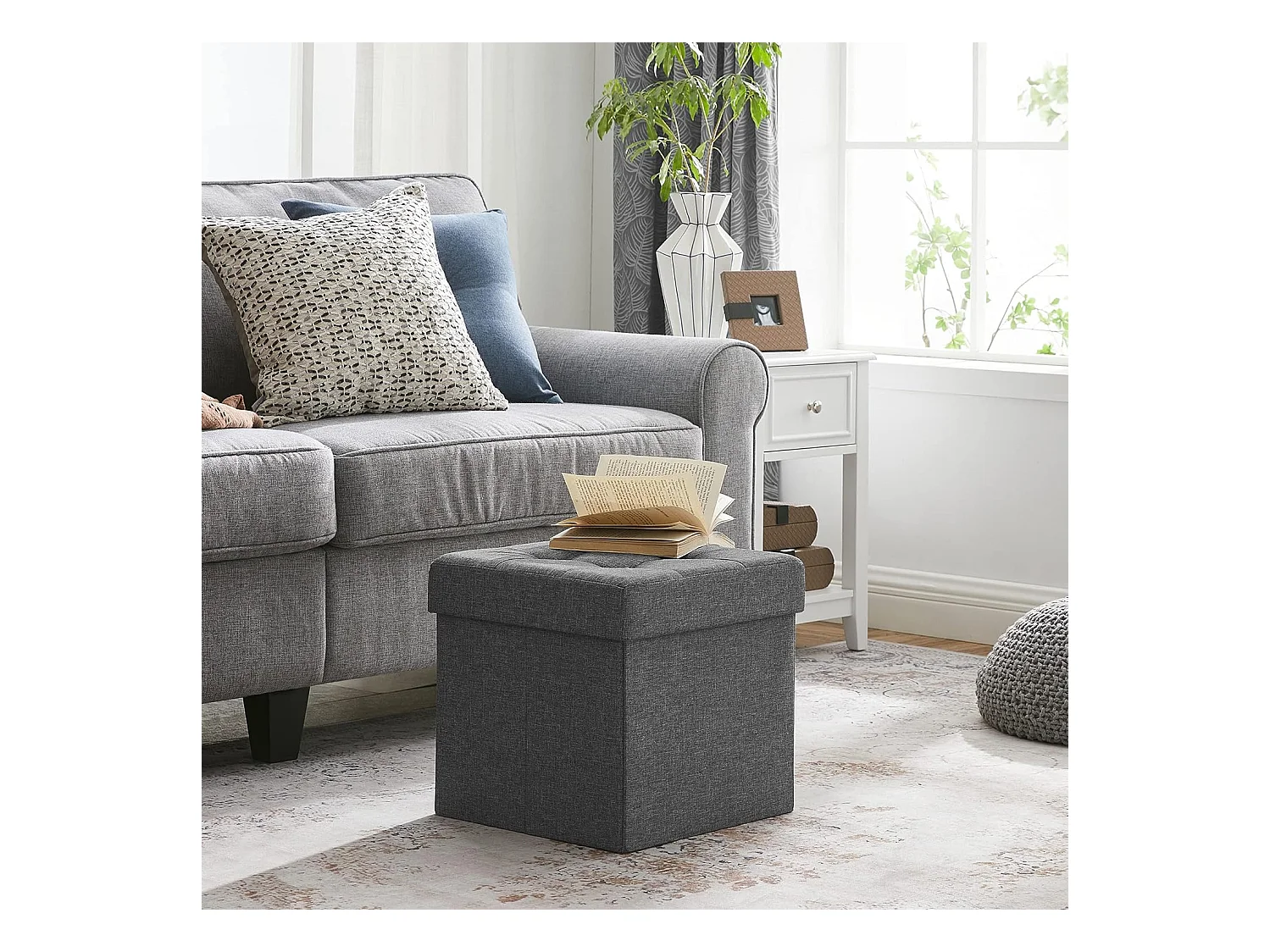 Pouf de rangement Valora gris foncé avec siège rabattable pour salon