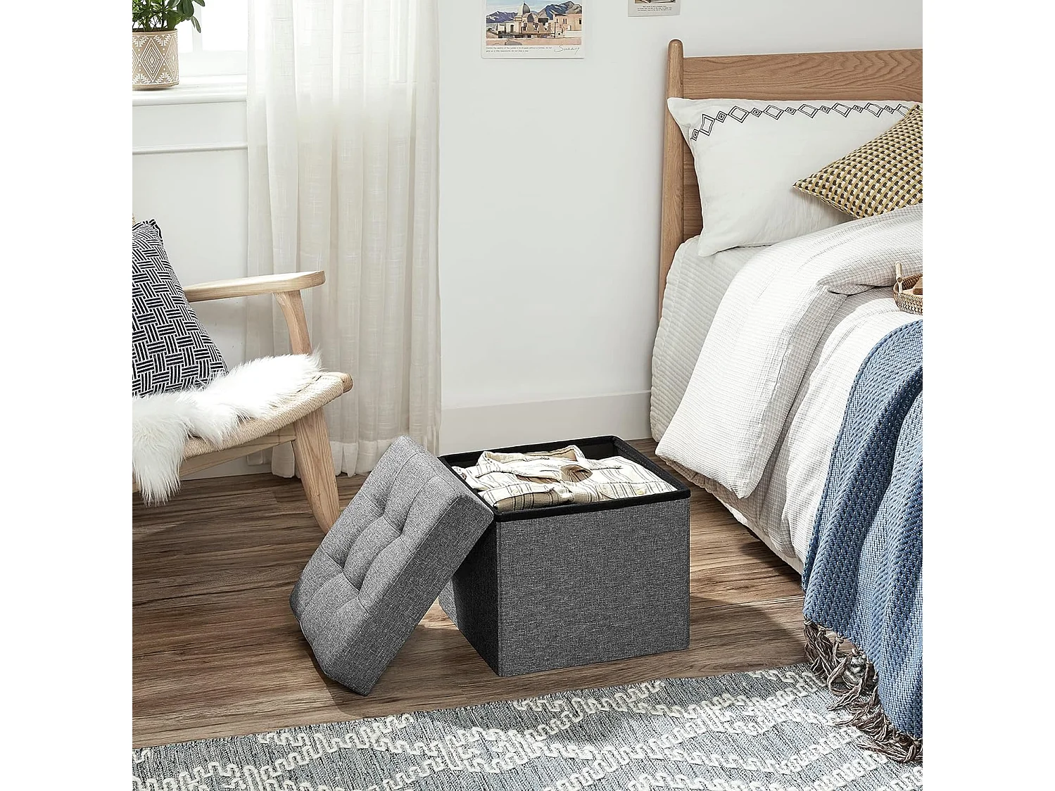 Pouf de rangement Valora gris foncé avec siège rabattable pour salon